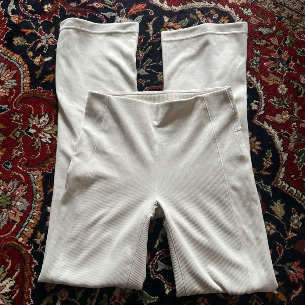 Lululemon Softstreme Ribbed Zip Flare Pant